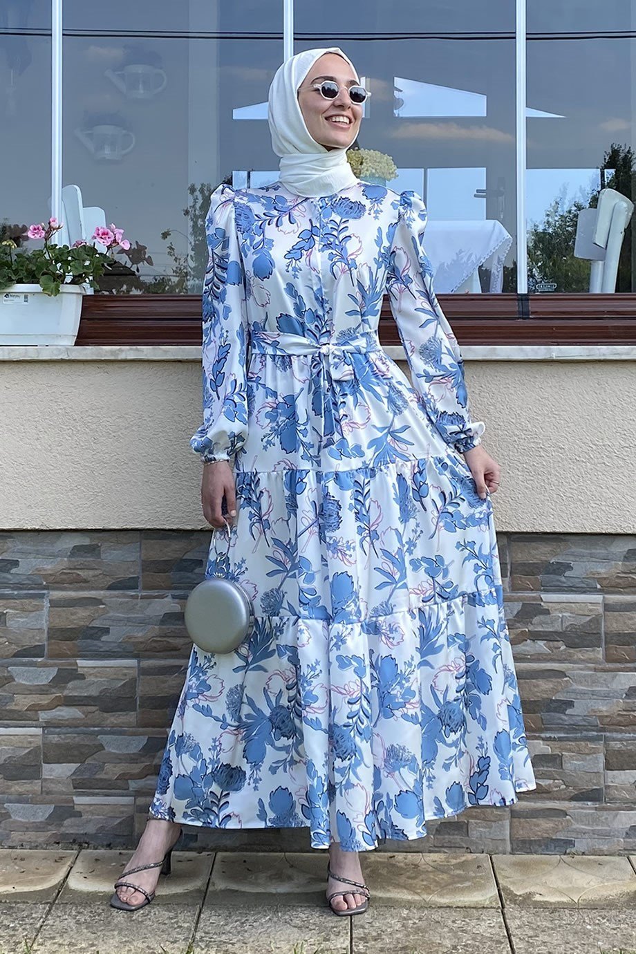 İnci Mavi Çiçekli Elbise | Rabia Şamlı | Tesettür Elbise ve Kadın Giyim  Modası