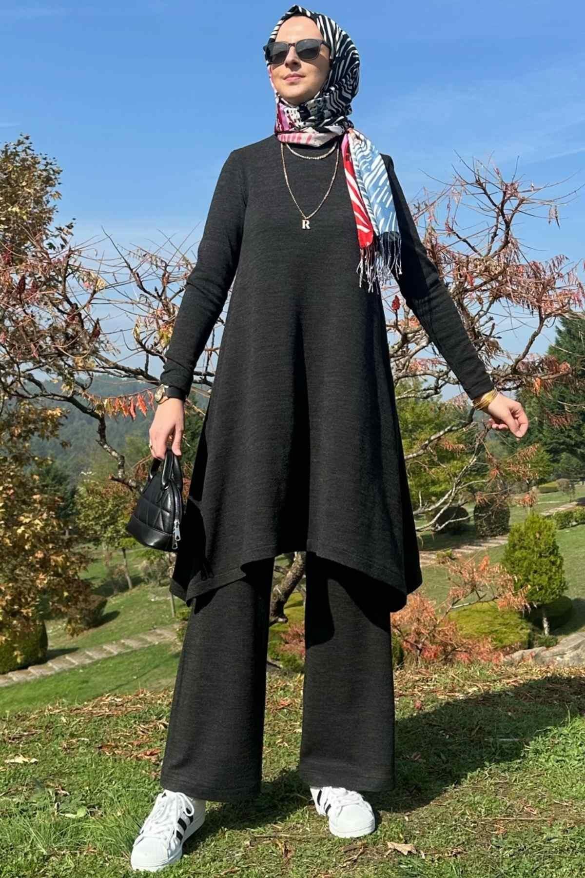 Işıl Pantolonlu Triko Takım Antrasit