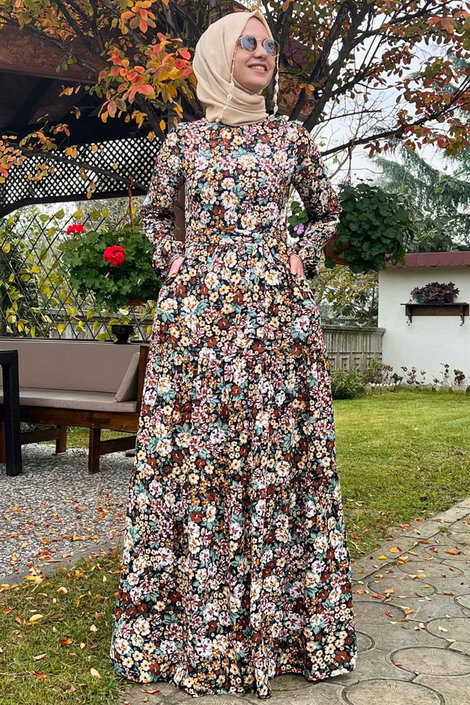 Lina Çiçekli Elbise | Rabia Şamlı | Tesettür Giyim, Elbise ve Kadın Giyim  Modası