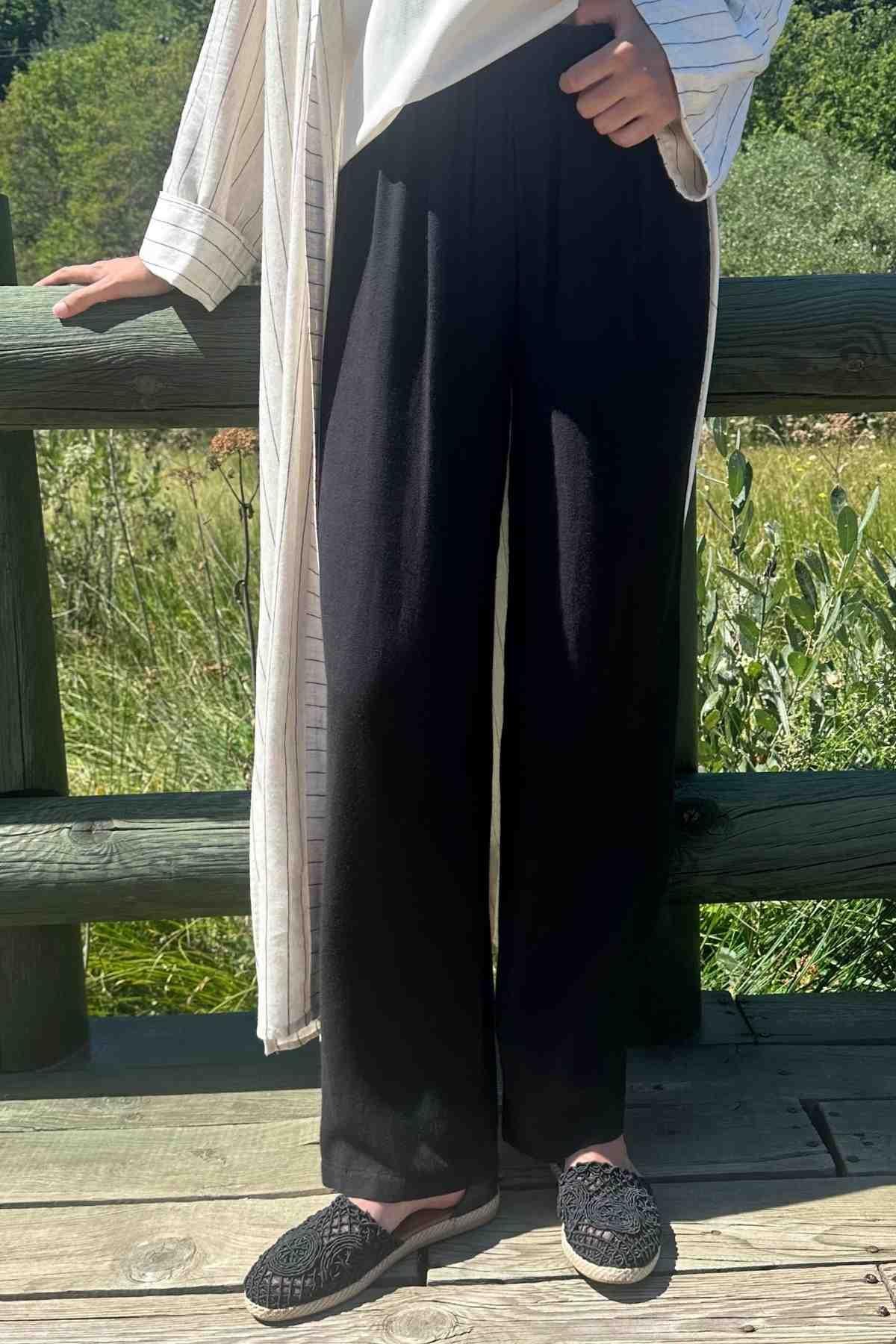 Siyah Keten Pantolon