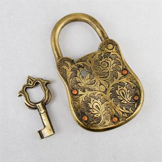 Coho Brazen İşlemeli Dekoratif Pirinç Kilit & Anahtar