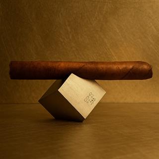 Coho Brazen Masif Pirinç Puro Sehpası