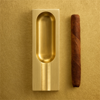 Coho Patron Origine Puro Küllüğü ve Standlı Puro Kibritlik Hediye Seti