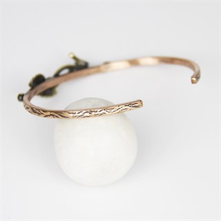 Coho Tılsım İkiz Yapraklı Bakır El İşleme Bileklik