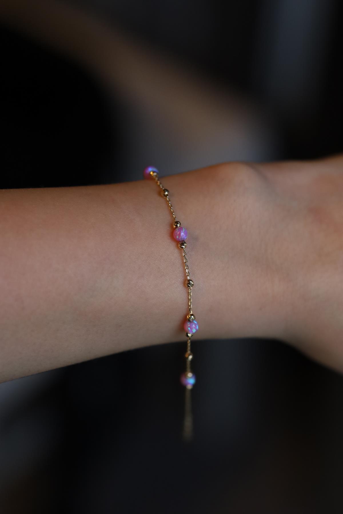 Yenigün Kuyumculuk14 Ayar Altın Pembe Opal Detaylı Zincir Bileklik