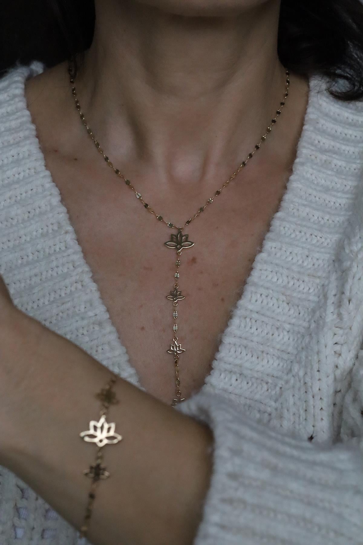 Yenigün Kuyumculuk14 Ayar Altın Taşsız Süzme Lotus Set SET32300