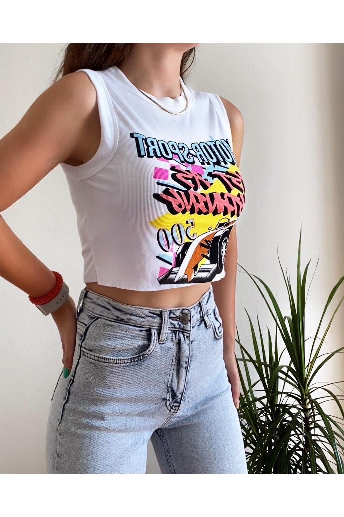 Kadın Beyaz Baskılı Crop