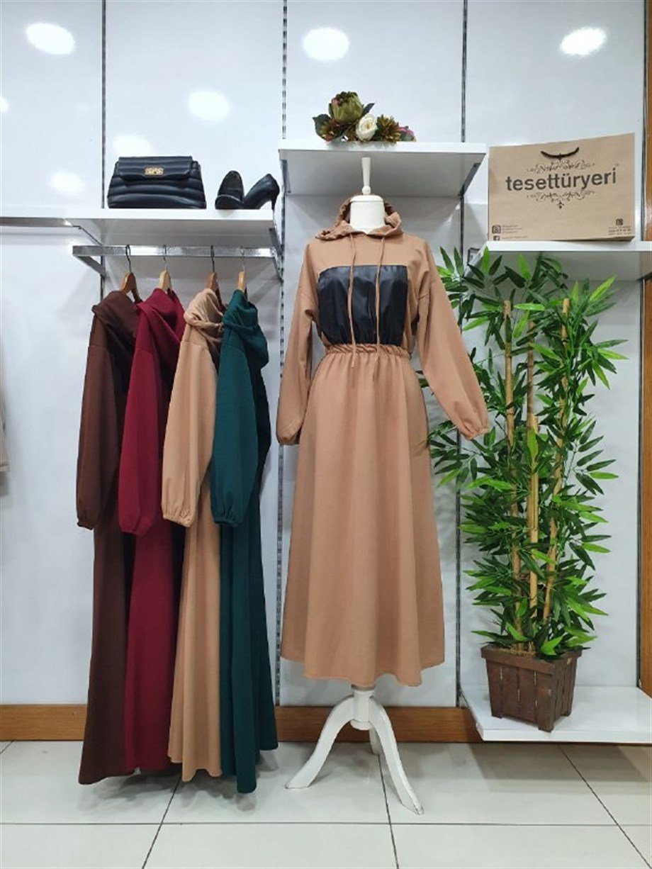 Camel Renk Kapşonlu Elbise