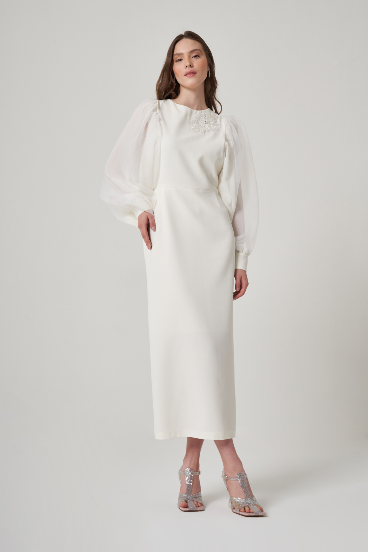 Beyaz İşlemeli Krep Kalem Elbise 2750