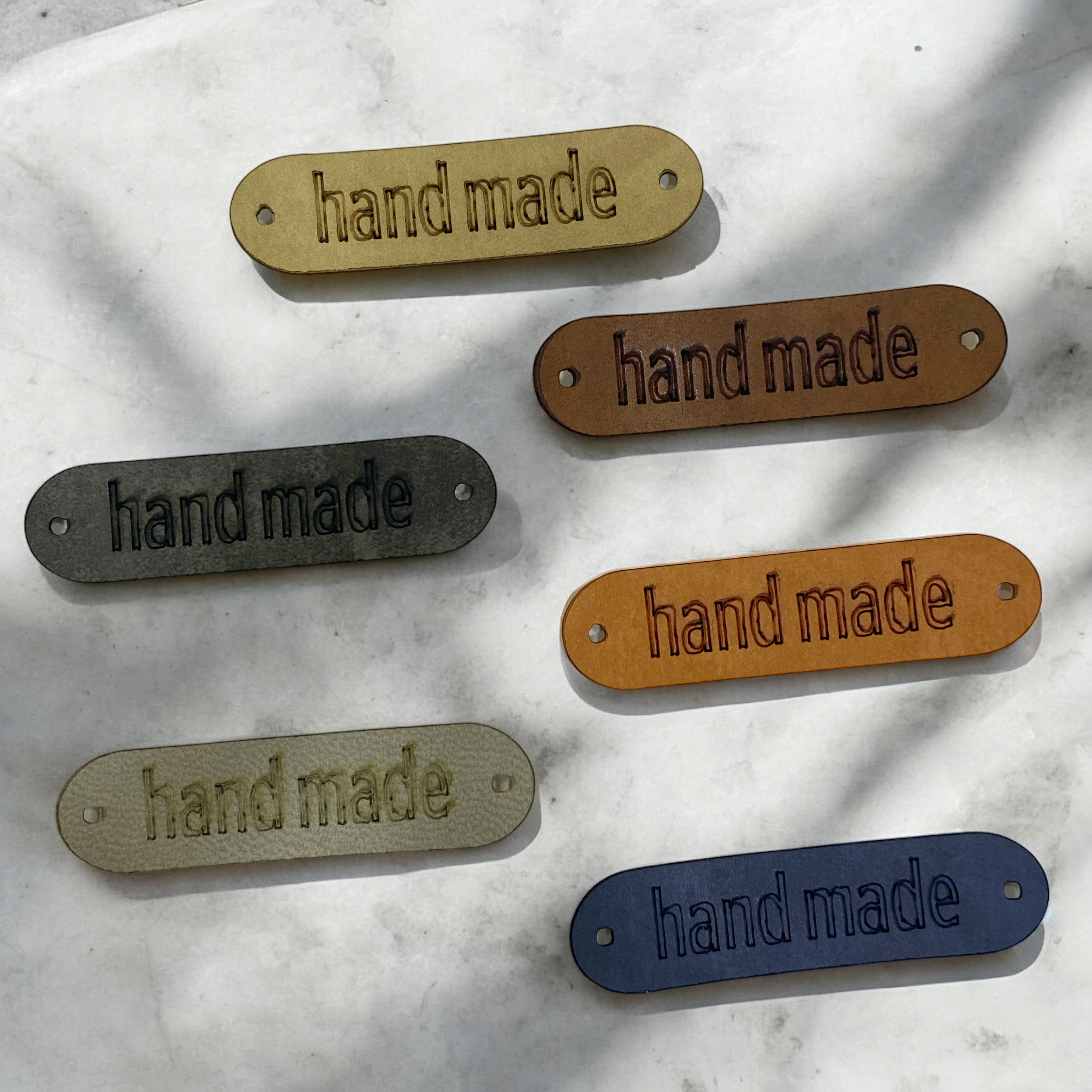 Handmade, Deri Dikilebilir Arma - 04