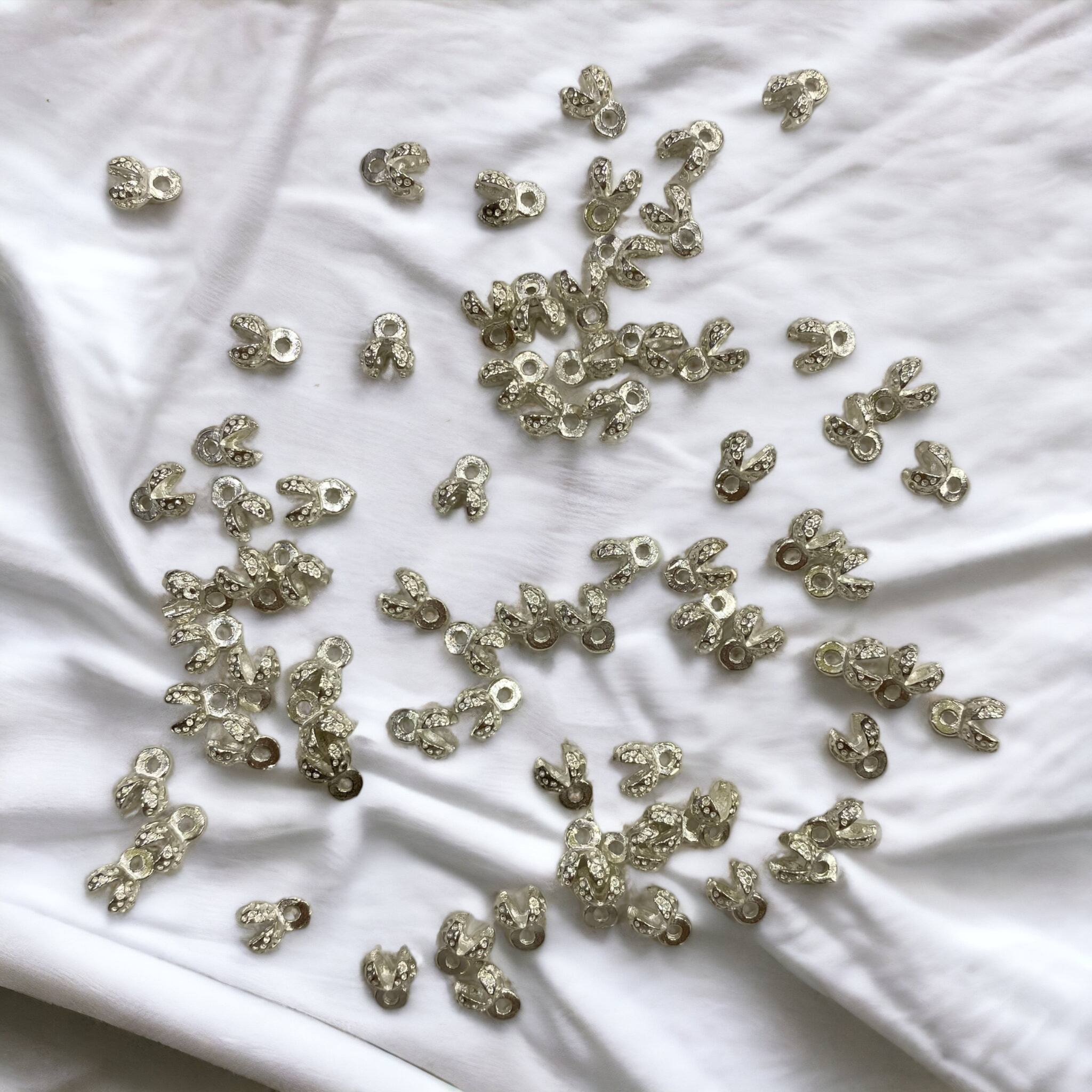 Midye - Düğüm Kapama Açık Gümüş 0.8 MM / 6 ADET Paket