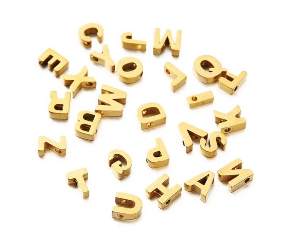 Minimal Kolye & Bileklik Arası Altın Harfler 