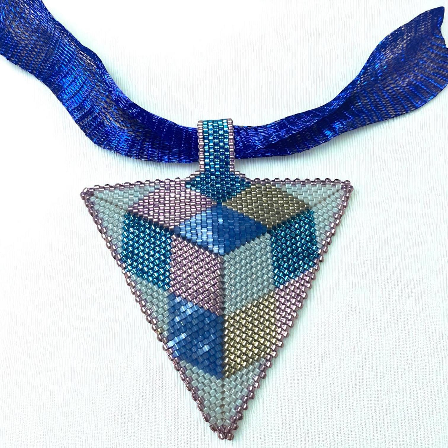 Miyuki Opal Mist Kolye
