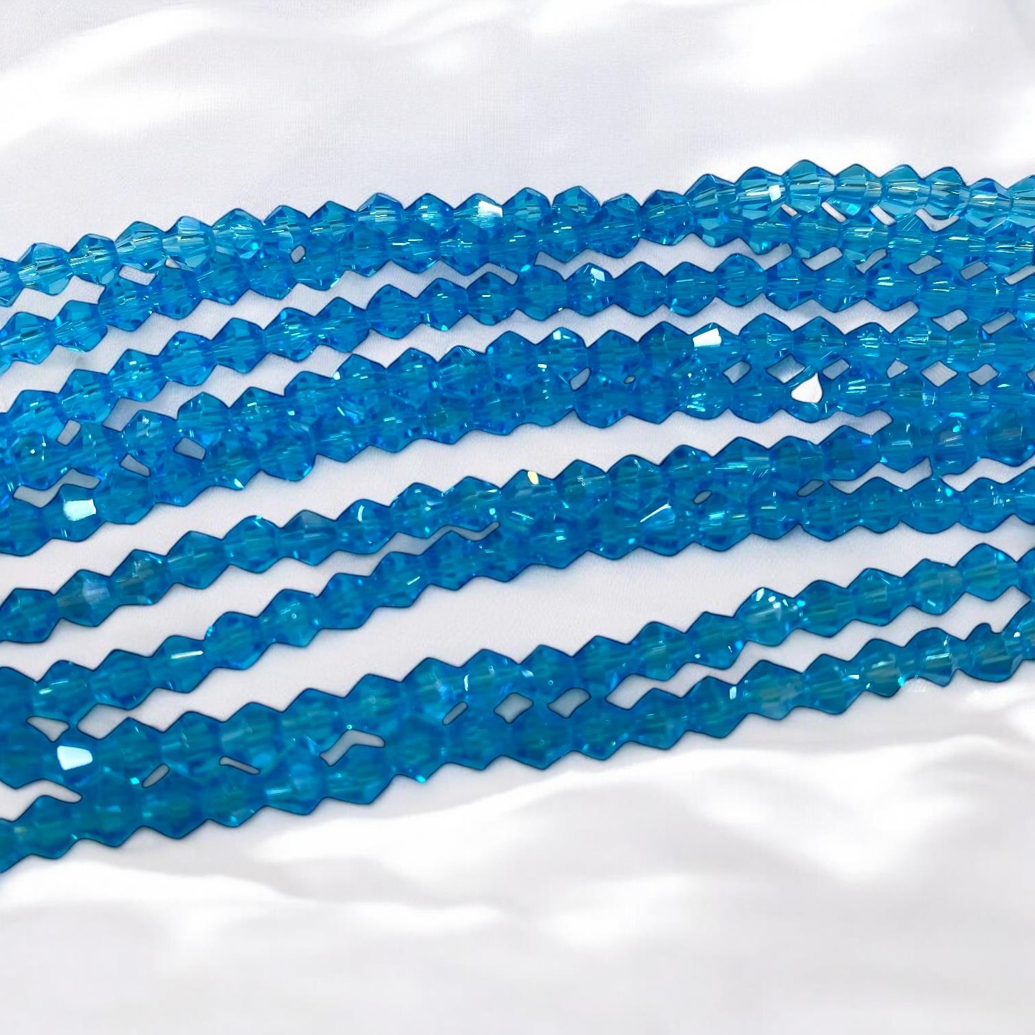 Piramit Kristal Dizi Cam Boncuk (4 mm) Jean