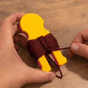  Pratik Ponpon Yapma Aparatı - İstenilen Ölçüde Yapma İmkanı