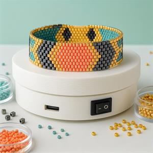 360° White Automatic Döner Takı Sergileme Standı – Şıklığı Dönüşe Taşıyın