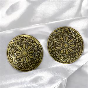 Antik Papatya İşlemeli Delikli Kasa