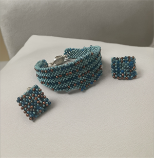 Aurora Adornments Küpeli Set