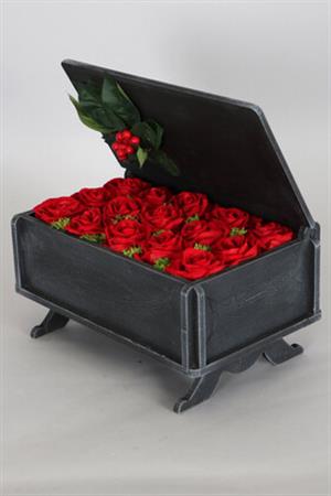 Dekoratif Ahşap Kutuda Yapay 15li Kadife Gül (20cmx30cmx17cm)