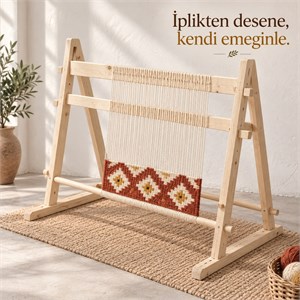İlmek Atölyesi – No:2 Ayaklı Ahşap Dokuma Tezgâhı | 70 × 70 cm