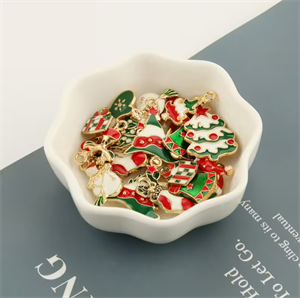 Karışık Paket Yılbaşı Sallantı Uçlar 50 Adet