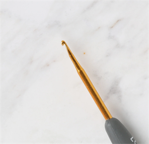 Loren Crafts 2 mm Altın Uçlu Yumuşak Saplı Yün Tığ
