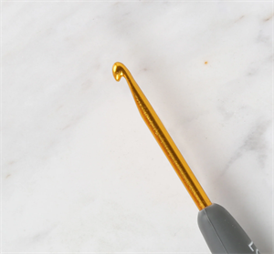 Loren Crafts 3.5 mm Altın Uçlu Yumuşak Saplı Yün Tığ