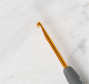 Loren Crafts 3 mm Altın Uçlu Yumuşak Saplı Yün Tığ