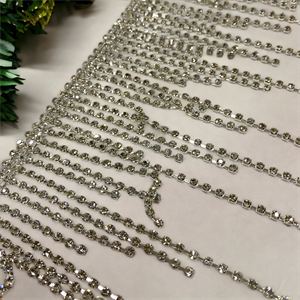 Püsküllü Swarovski Şerit Taş