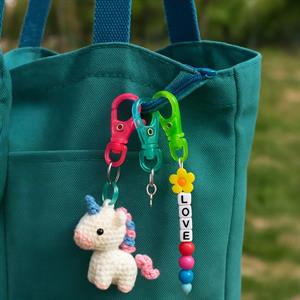 Renkli Plastik Karabina Kancalar