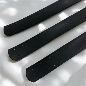 Siyah Gerçek Deri Askılık