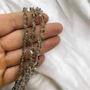 Üçgen Kesim (6 mm) Cam Kristal Boncuk Antrasit