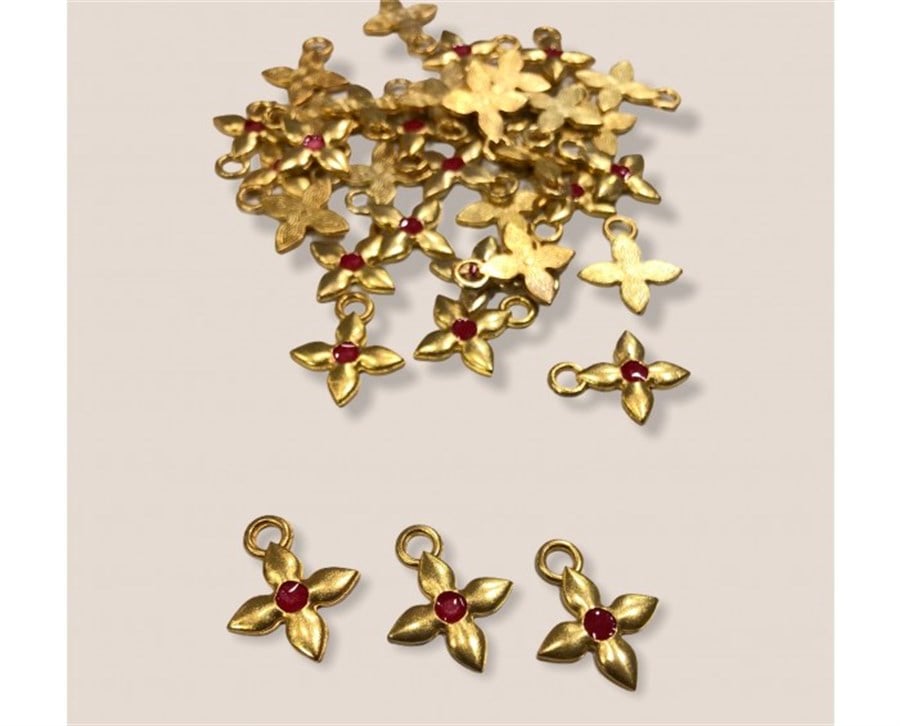 Altın Kaplama Lisanslı Sallantı Model - 04