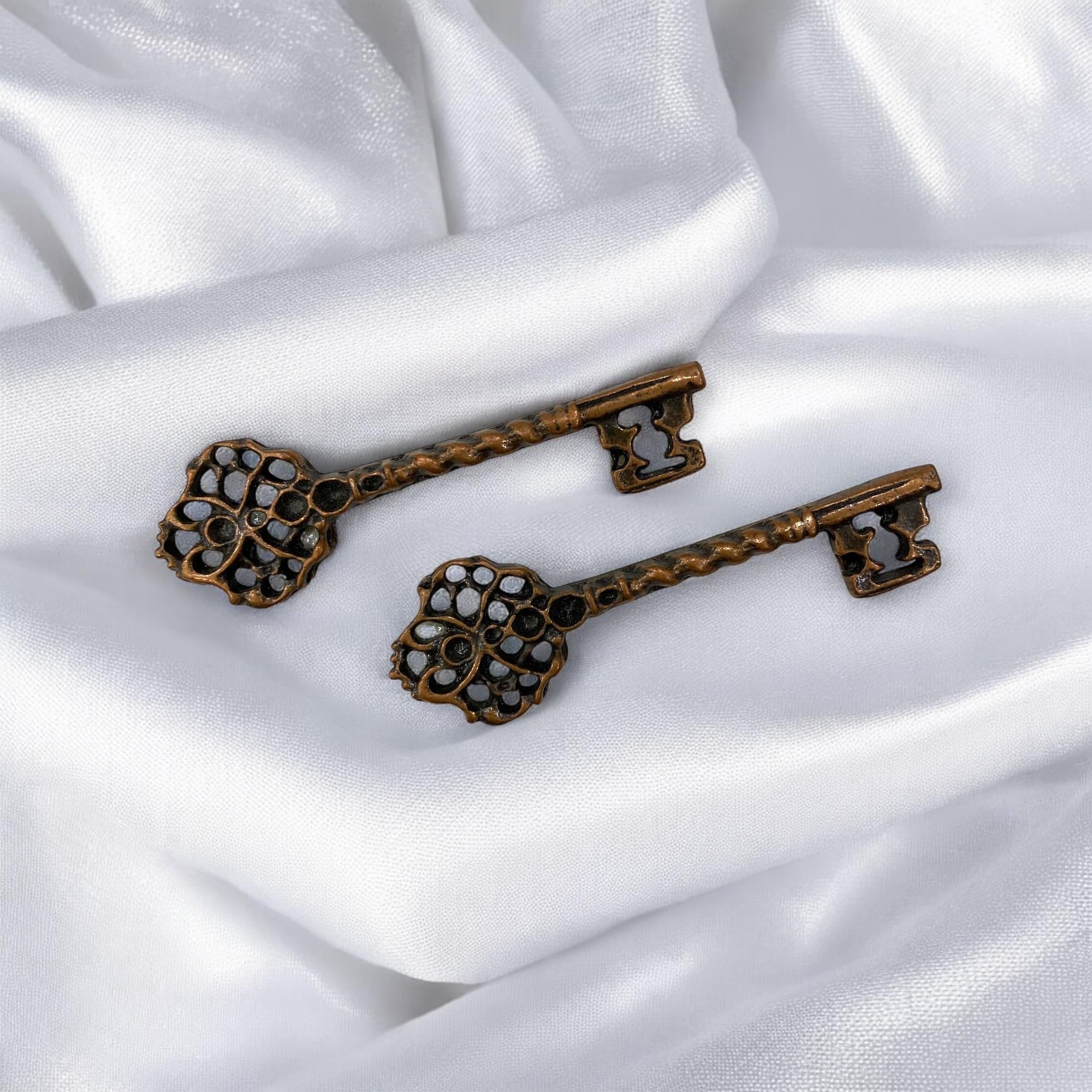 Bakır Desen İşlemeli Anahtar