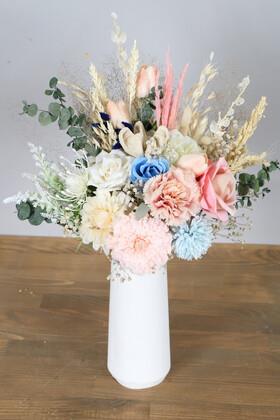 Beyaz Lüks Vazoda Gül Kasımpatı Gerbera Aranjmanı 50 cm