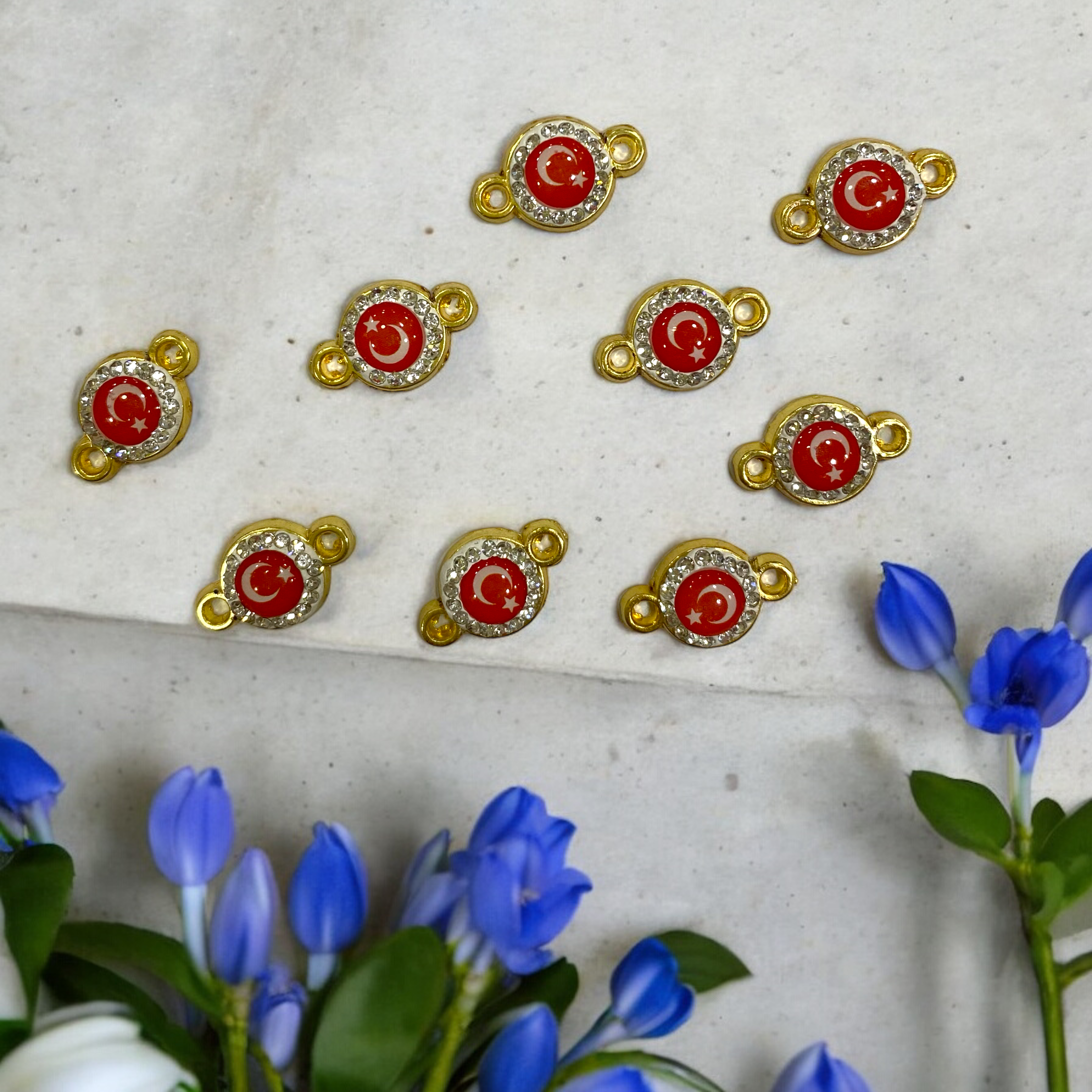 Çelik, Zirkon Taşlı Bayrak Model