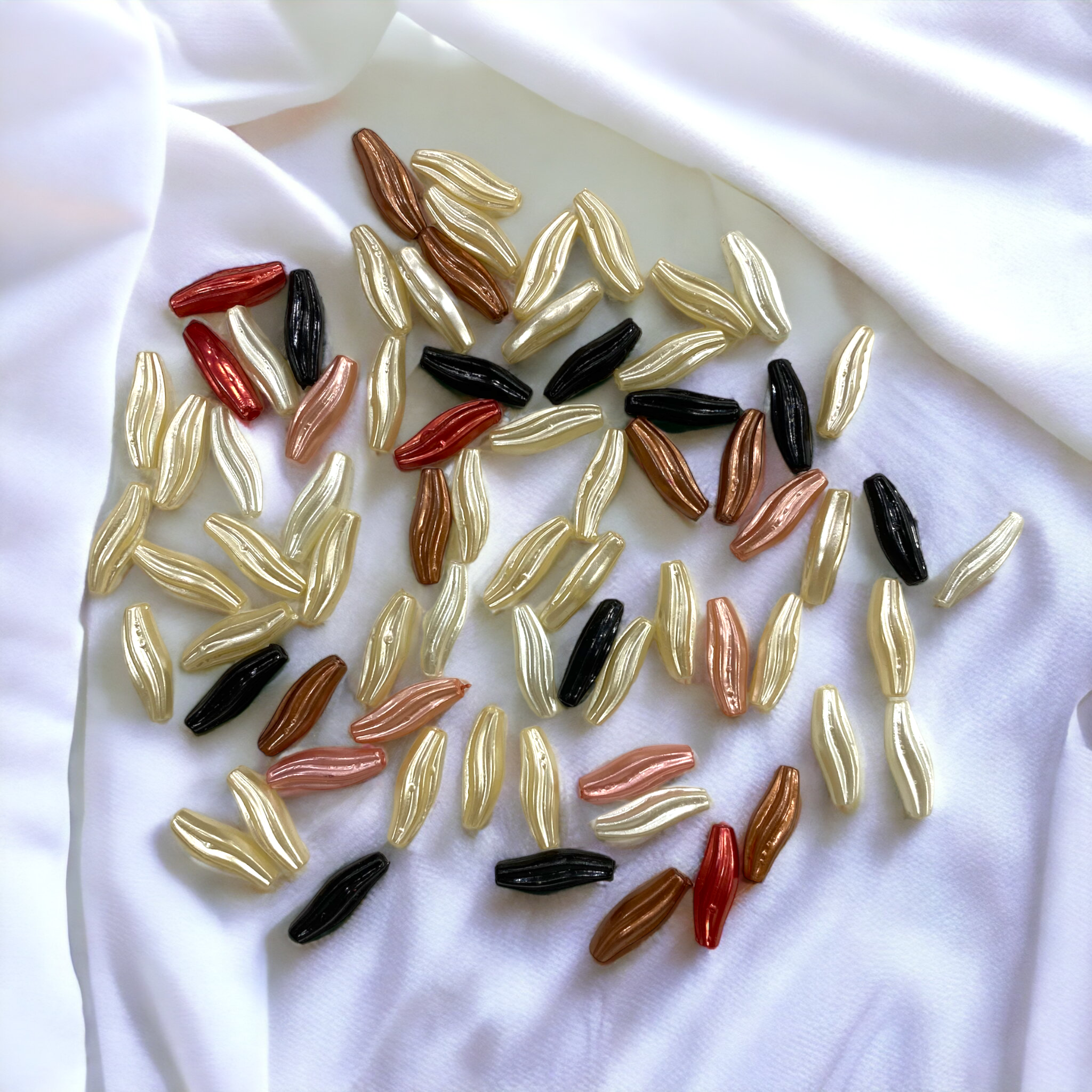 Desenli Krem İnci Model 10 Gram Paket - 19