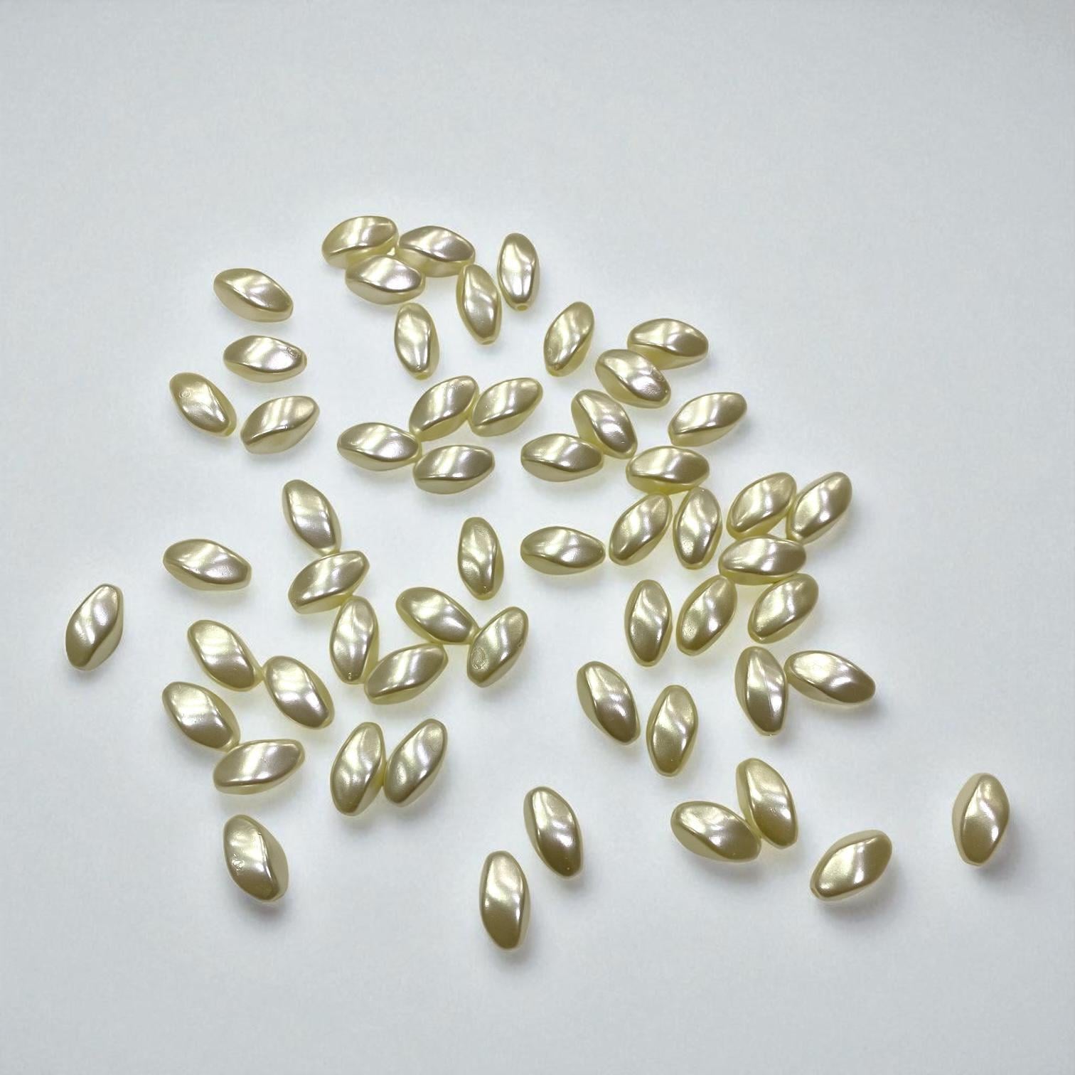 Desenli Krem İnci Model 10 Gram Paket - 31