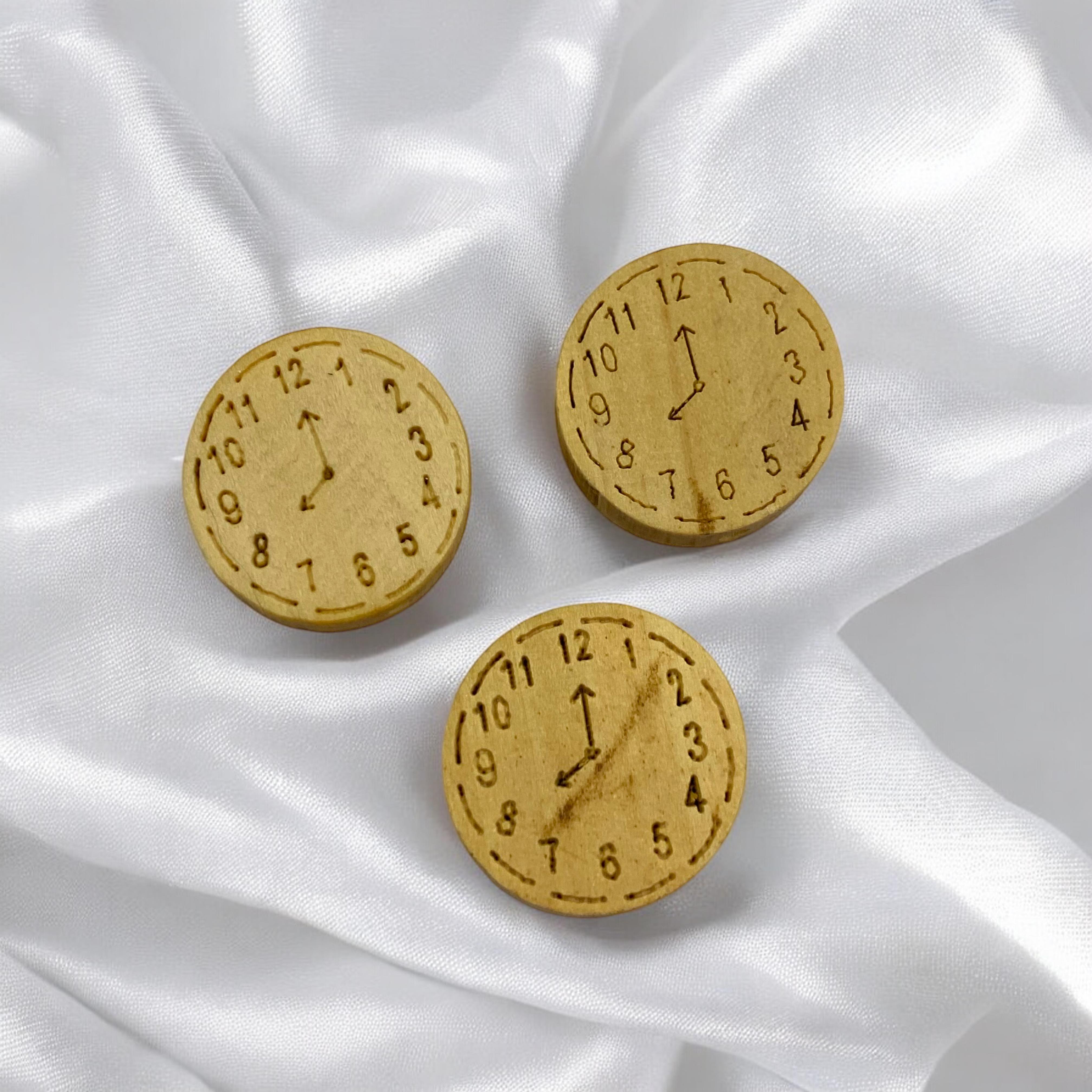 Emzik Askı Arası Ham Ahşap Saat