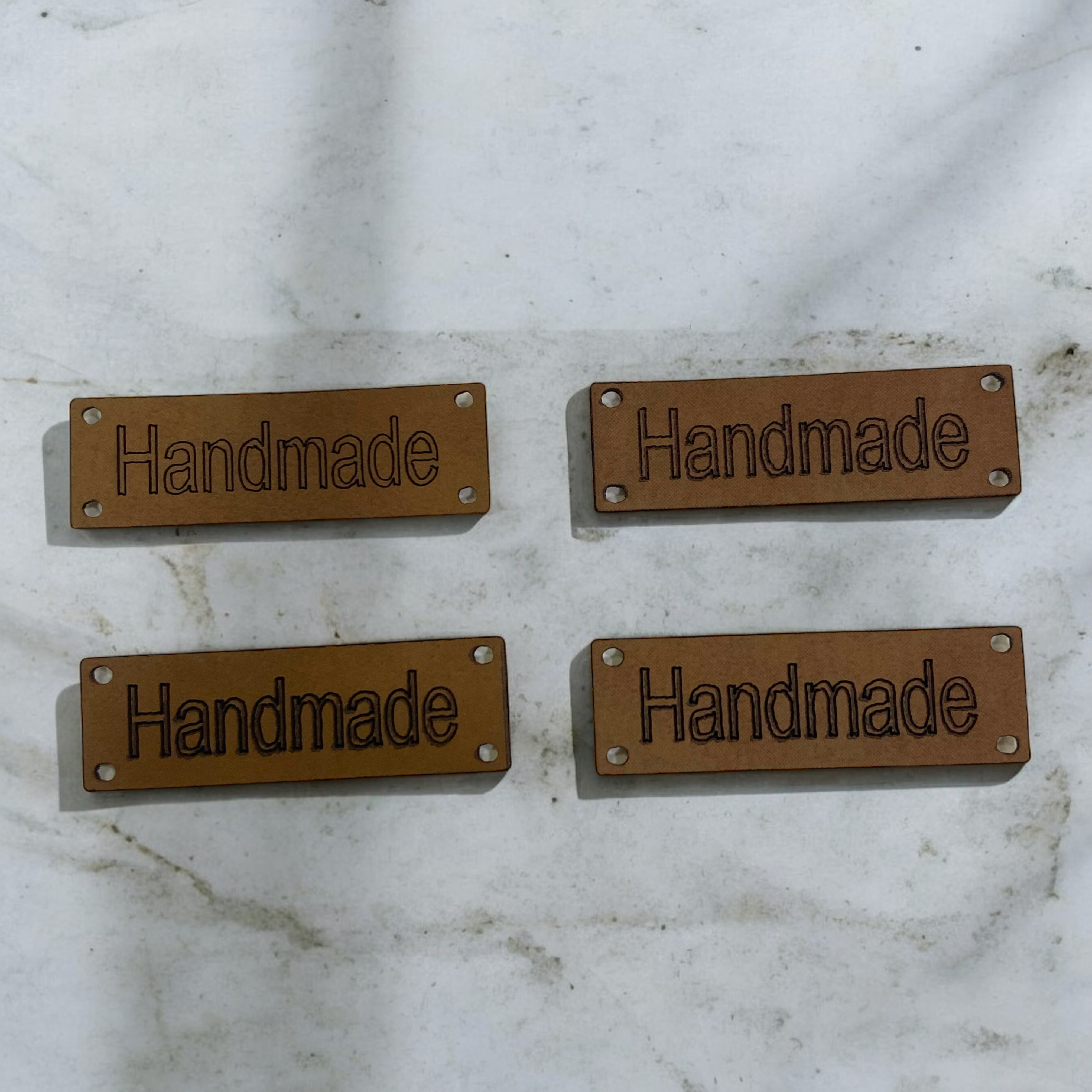 Handmade, Deri Dikilebilir Arma - 03