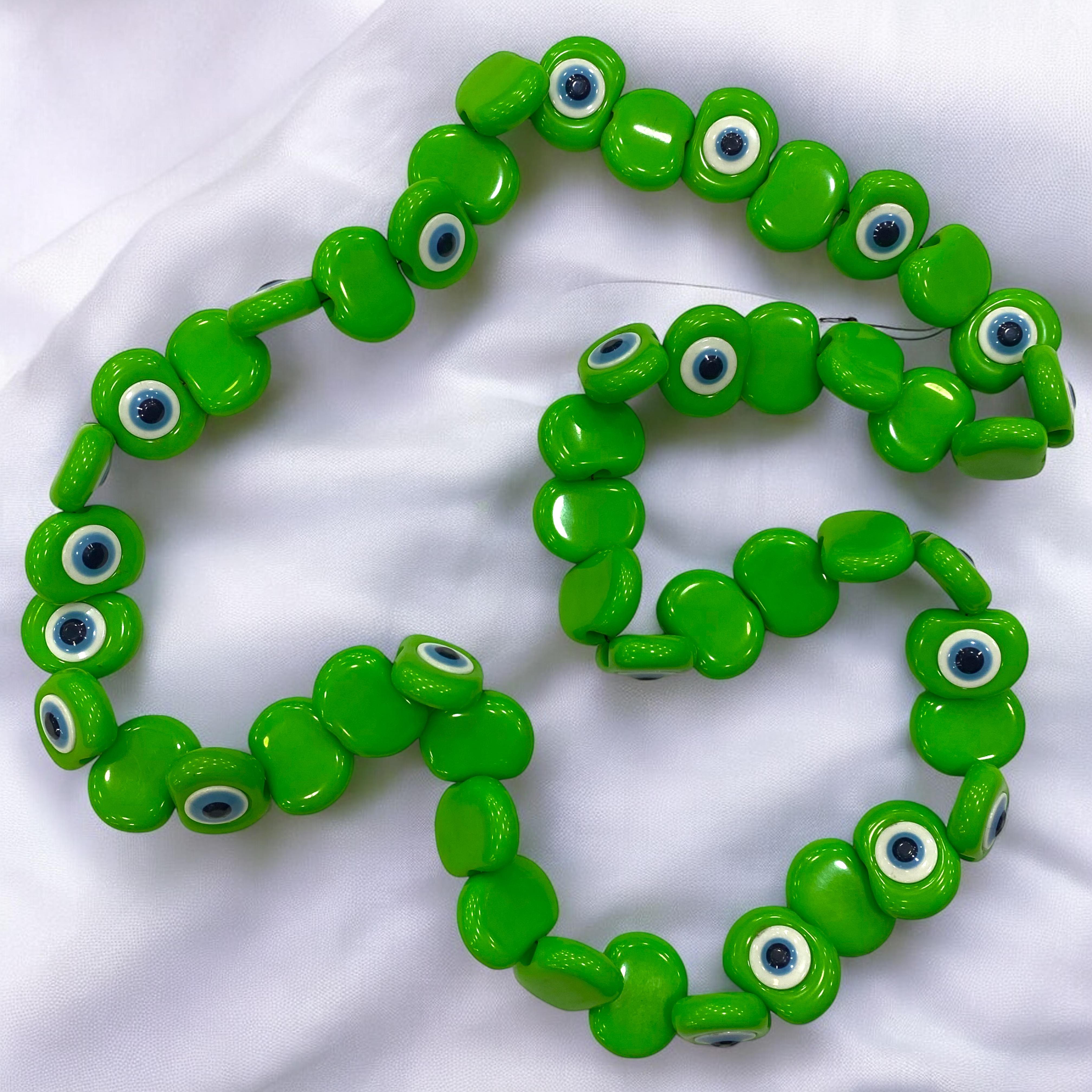 Plastik Yeşil Dizi Dana Göz Boncuk