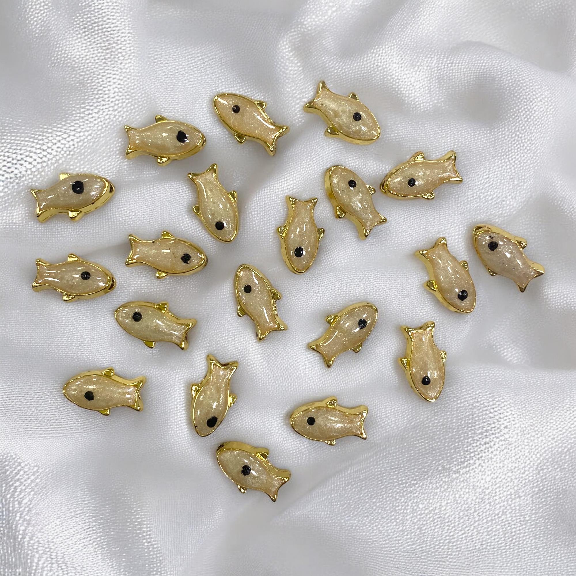 Sedefli Balık Takı Ara Model