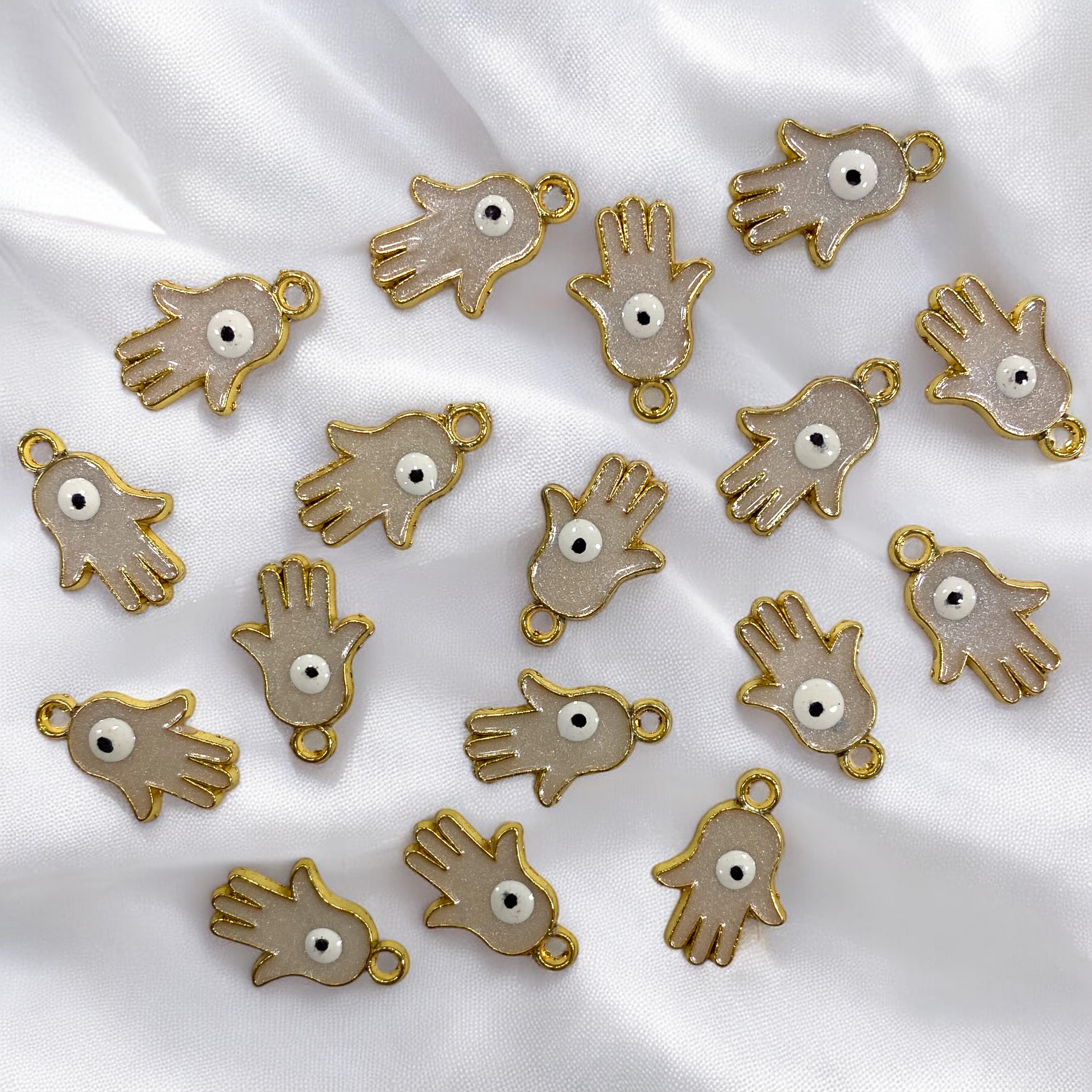 Sedefli Fatma Ana Eli Sallantı