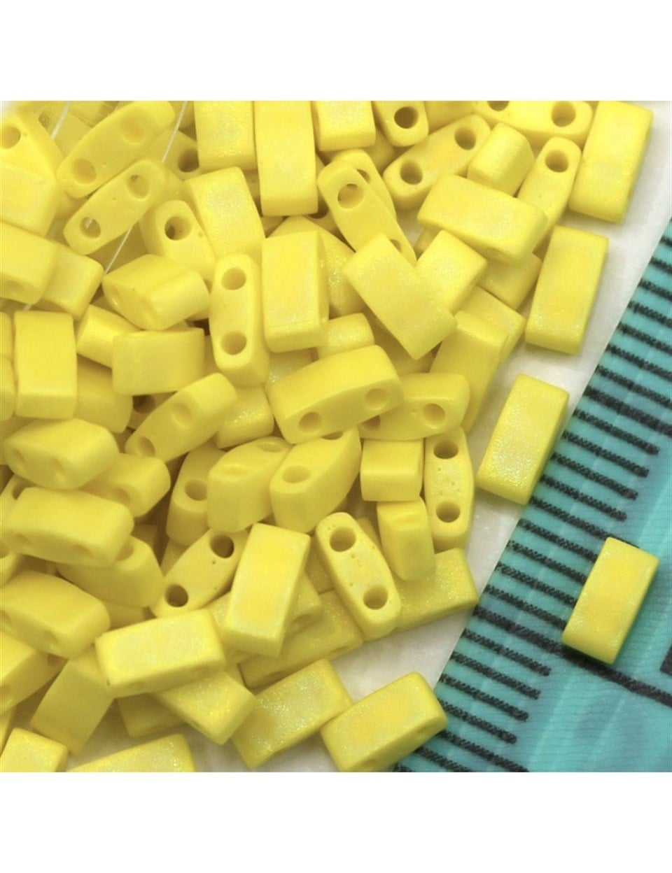 YARIM Tila No : 12 Beads - 22