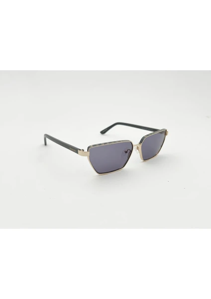 GUESS 00106 32A Kadın Güneş Gözlüğü Bu Ürüne Özel 9 Taksit İmkanı Sizinle!