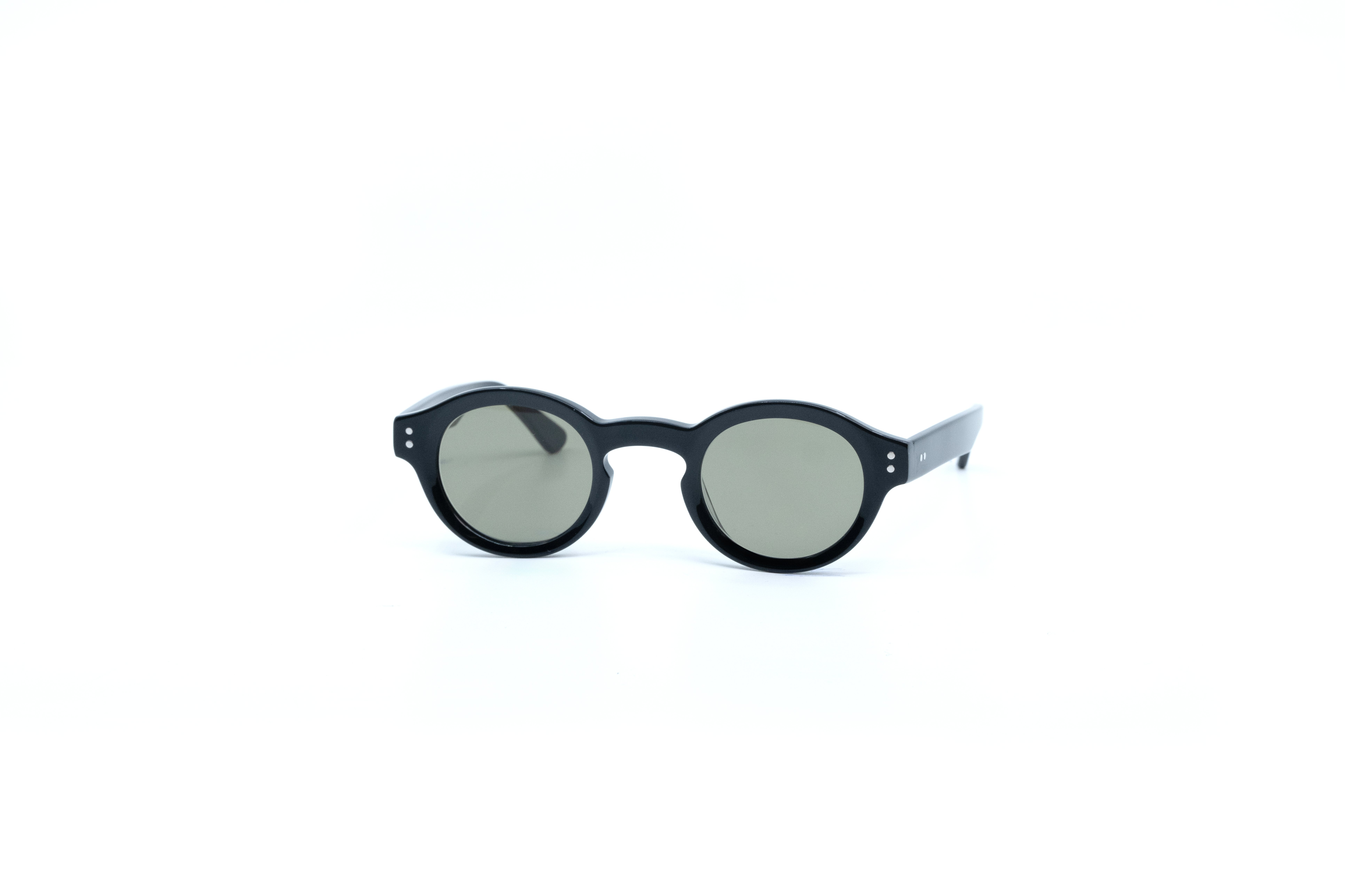 NOON HL56019 01 42 Unisex Güneş Gözlüğü Bu Ürüne Özel 9 Taksit İmkanı Sizinle!