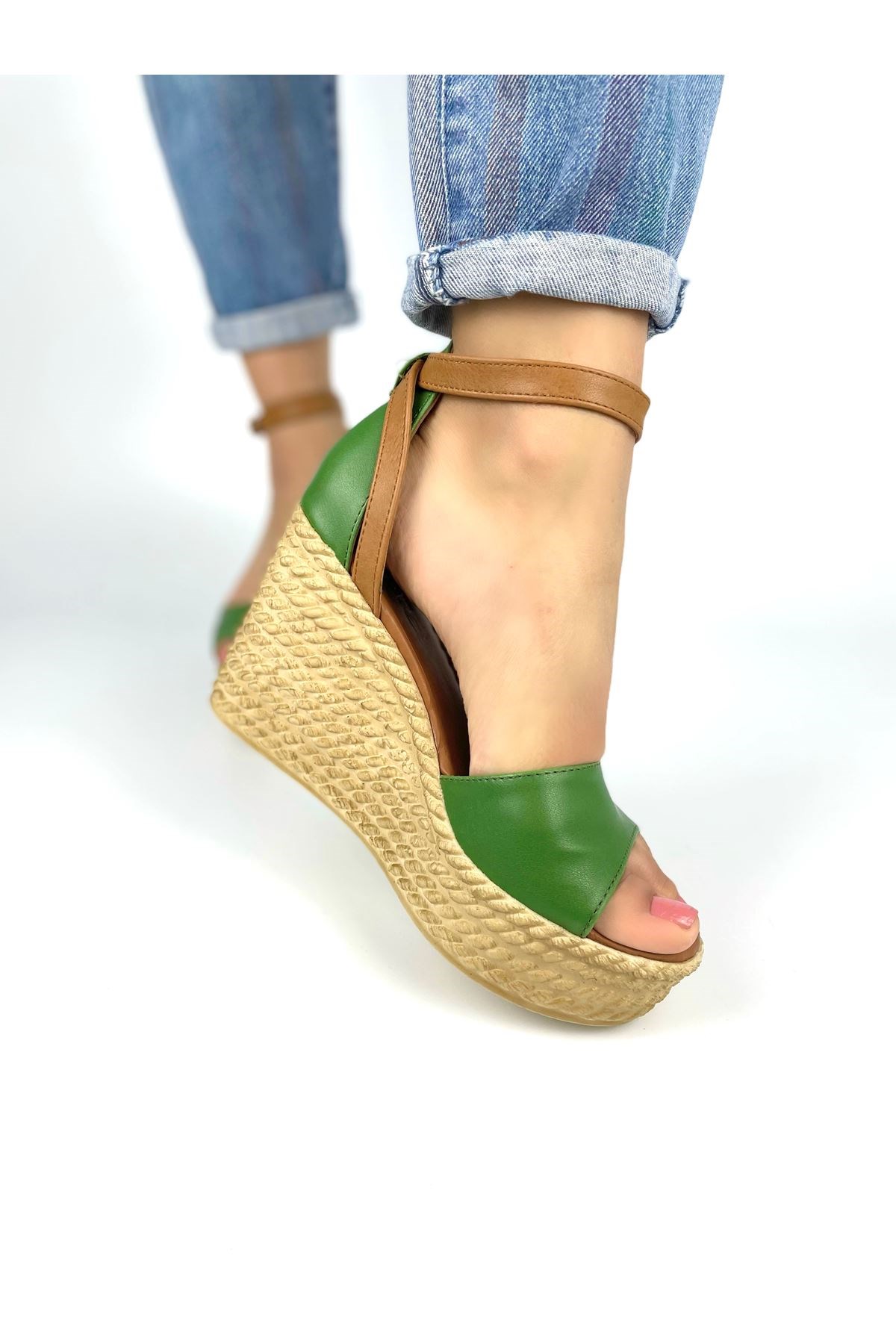 Suzanne Yeşil Dolgu Topuk Ayakkabı