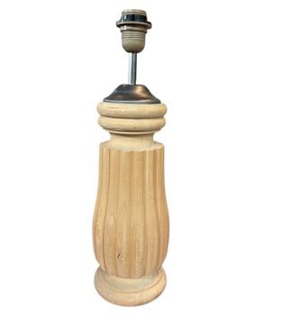 İNCE OYMALI BOMBELİ  ABAJUR