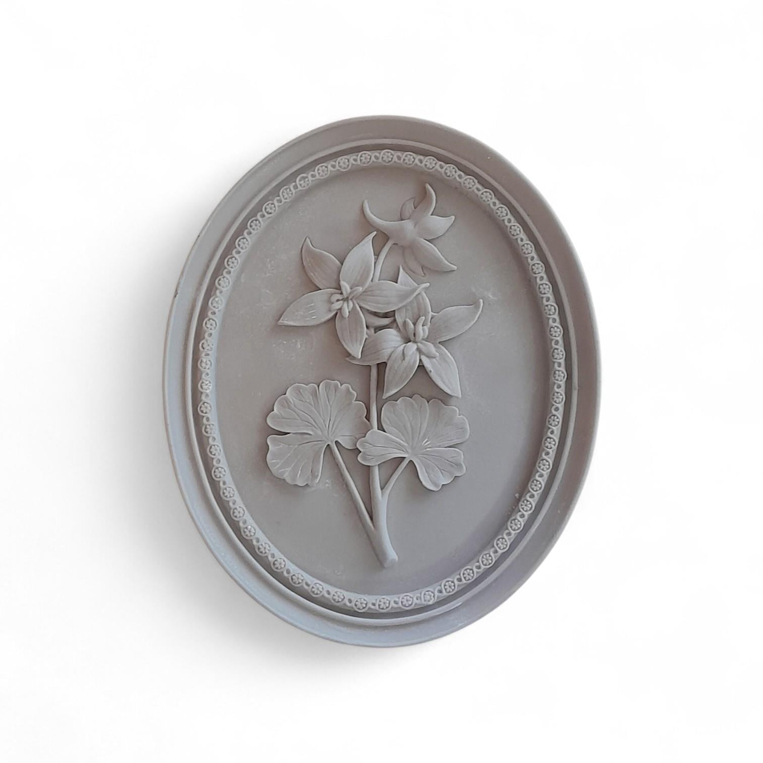 POLYESTER OVAL ÇİÇEKLİ DUVAR PANOSU