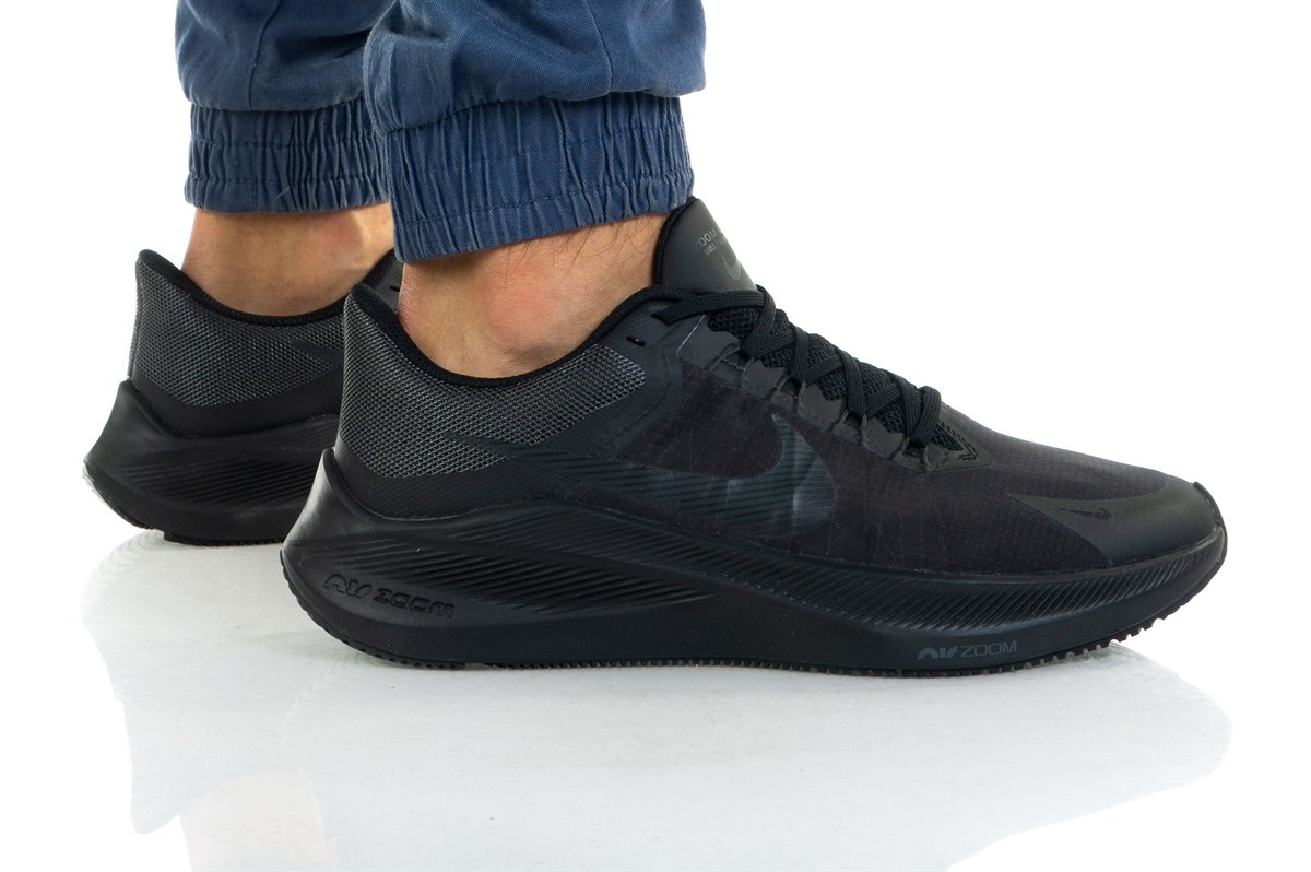 Nike Zoom Winflo 8 Erkek Siyah Koşu Ayakkabısı CW3419-002